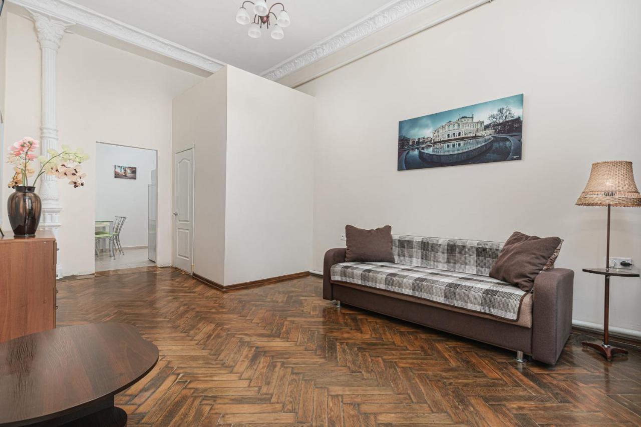 Nice Apartment In The City Center Odessa Exterior foto