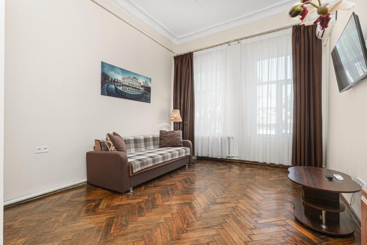 Nice Apartment In The City Center Odessa Exterior foto