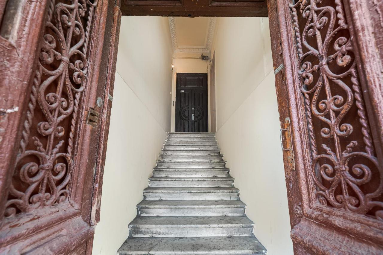 Nice Apartment In The City Center Odessa Exterior foto